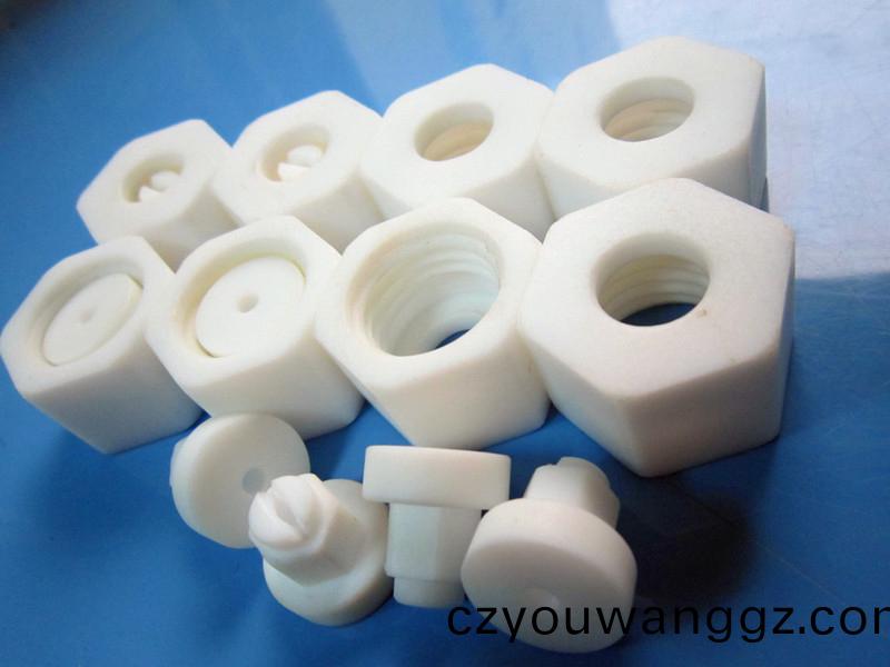 得(de)人精(jing)工定製工業(yè)(ye)噴(pen)嘴，噴(pen)痳(lin)均勻(yun)，槼(gui)格(ge)齊全，角(jiao)度可(ke)調(diào)(diao)，定製(zhi)加工(gong)