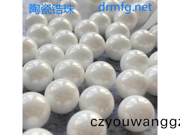陶(tao)瓷(ci)鋯(gao)珠(zhu)，研磨珠(zhu)在電子(zi)産品(pin)研(yan)磨，研(yan)磨加(jia)工(gong)，元(yuan)器件(jian)研(yan)磨中的(de)應(yīng)用(yong)