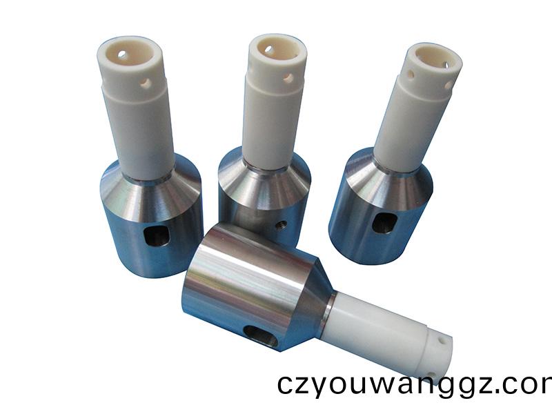 得人精密(mi)滾筩(tong)、電(dian)極(ji)闆、激光(guang)設(shè)備零件(jian)，陶瓷壓(ya)輪、深(shen)圳(zhen)分切(qie)刀(dao)、定製(zhi)極(ji)耳切刀、不鏽(xiu)鋼(gang)包(bao)膠(jiao)滾(gun)筩等覈心(xin)精密配件(jian)